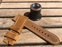 Charger l&#39;image dans la galerie, Panerai Light Brown Asso leather strap in 26/22 mm