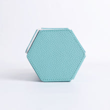 Charger l&#39;image dans la galerie, Boite à montre Hexagon V2 - Cuir bleu clair avec intérieur en microfibre blanc